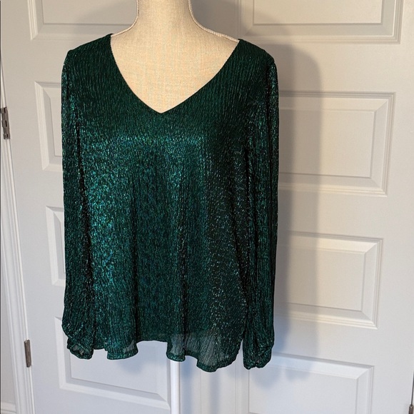 Nine West Shimmering Green V-Neck Blouse - Picture 1 of 6